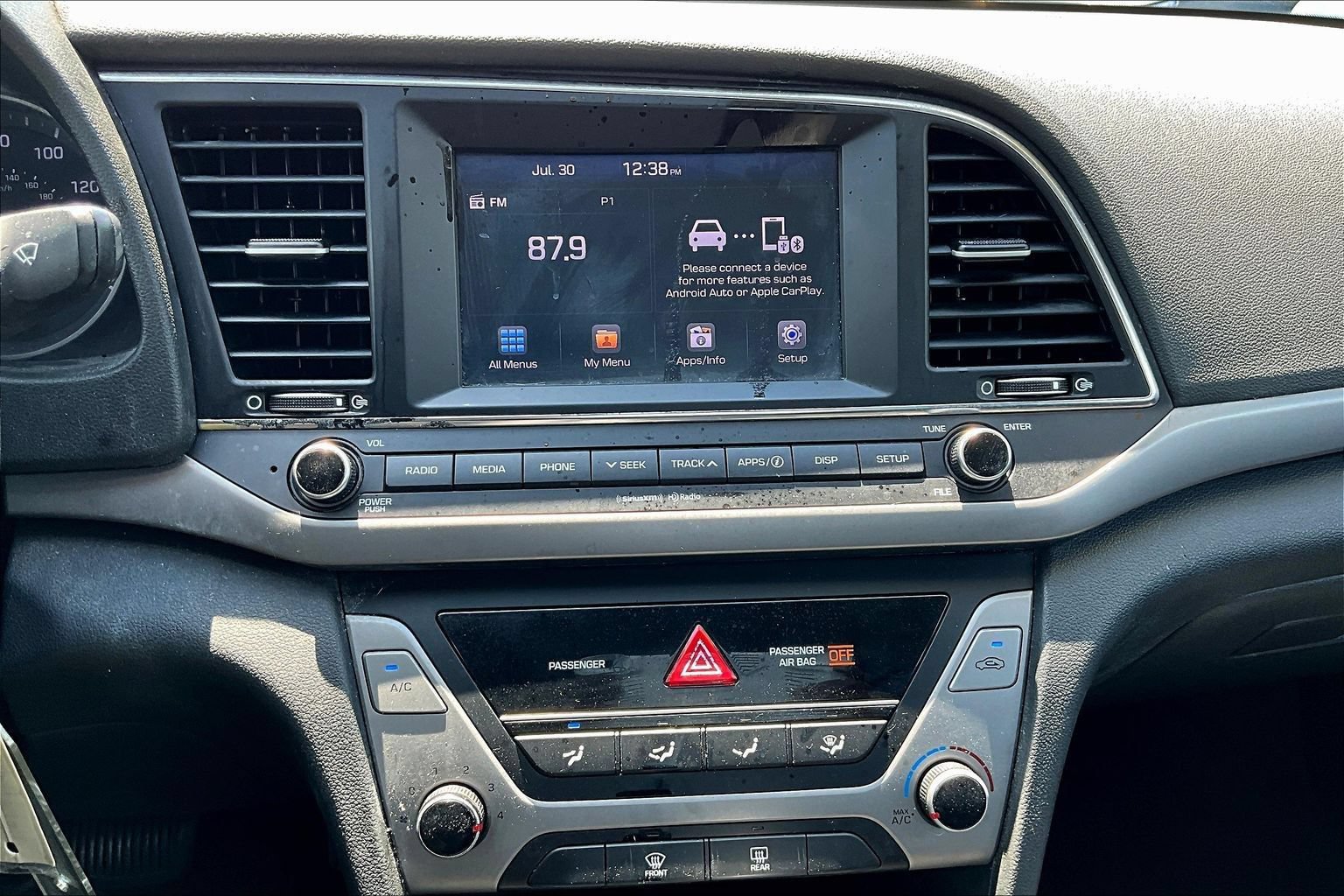 Used 2018 Hyundai Elantra SEL w/ Cargo Package FWD image 13