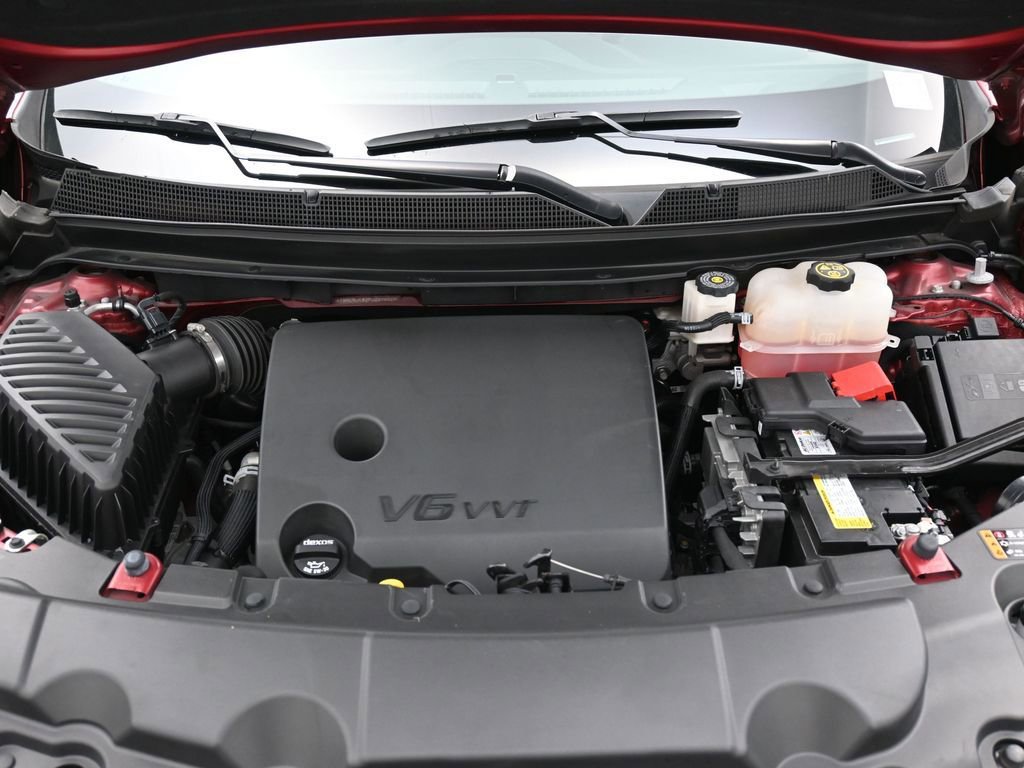 Used 2023 Chevrolet Traverse RS image 12