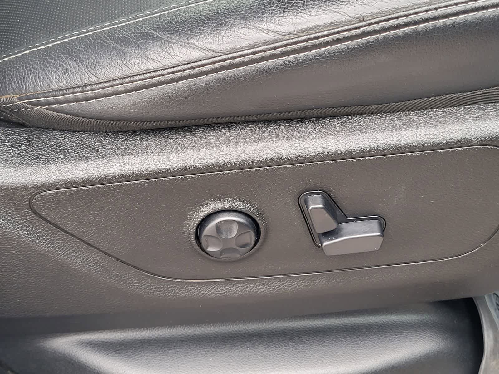 Used 2019 RAM 1500 Rebel w/ Rebel Level 2 Equipment Group AWD/4WD image 15