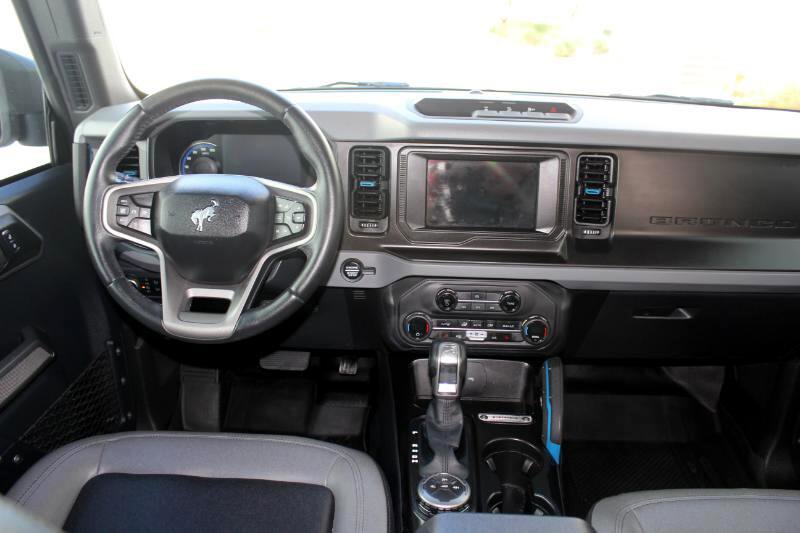 Used 2023 Ford Bronco Black Diamond image 18