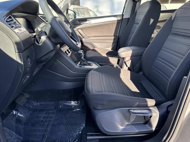 Certified 2022 Volkswagen Tiguan S image 14