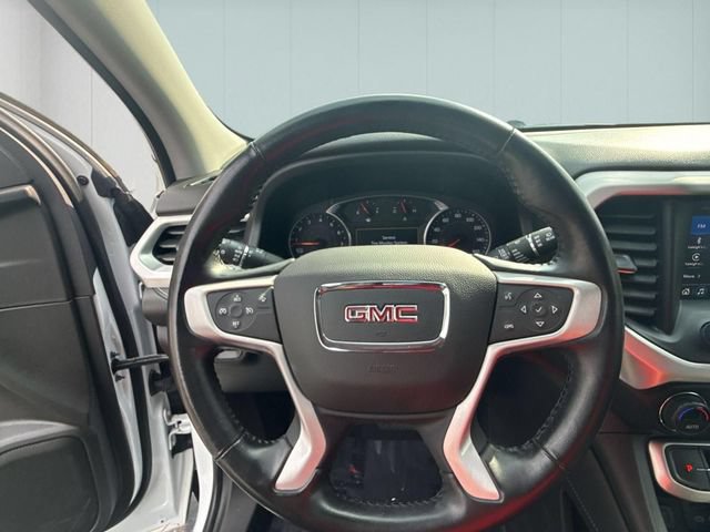 Used 2022 GMC Acadia SLT w/ Trailering Package AWD/4WD image 18