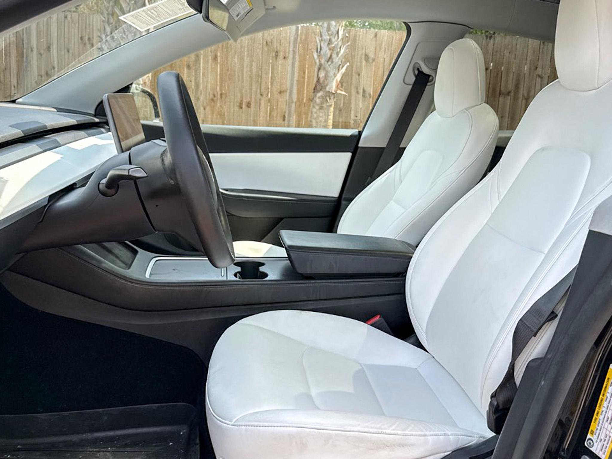 Used 2021 Tesla Model Y Performance image 21