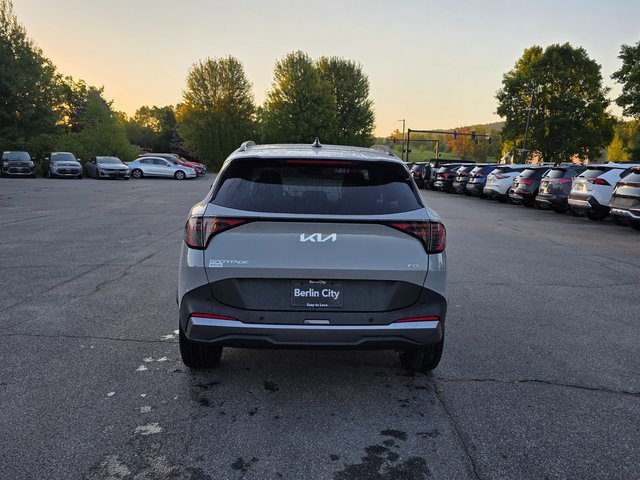 New 2026 Kia Sportage EX image 6