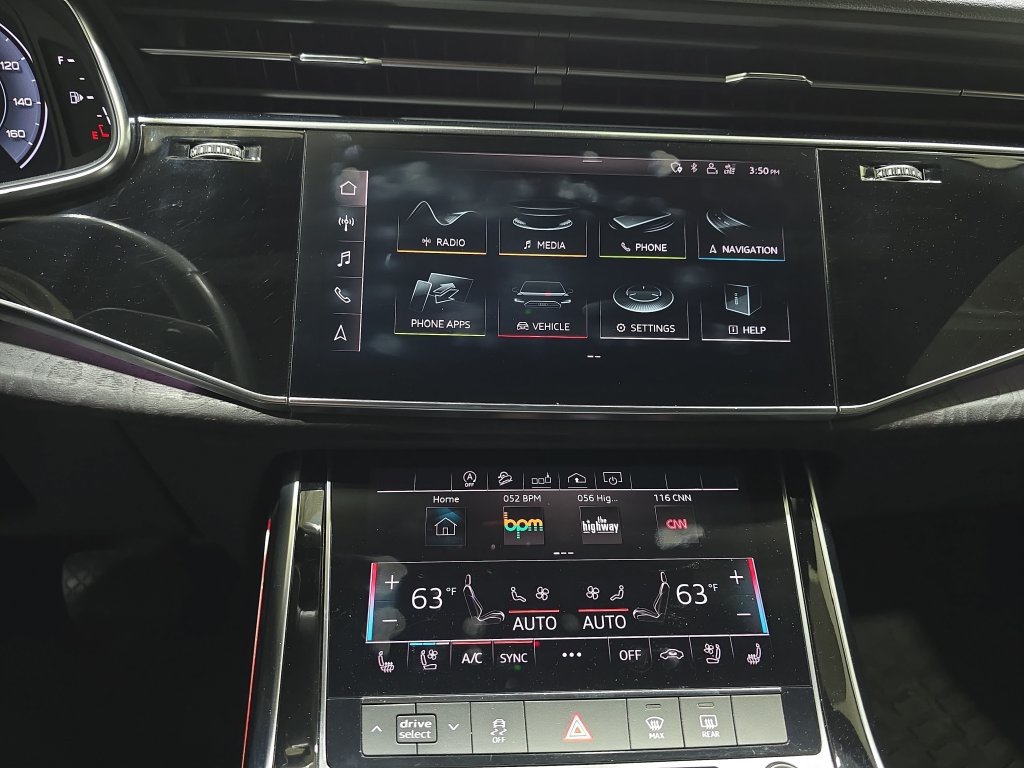 Used 2020 Audi Q8 Premium Plus AWD/4WD image 21