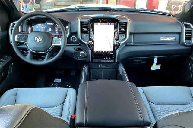 New 2026 RAM 1500 2WD Crew Cab image 4