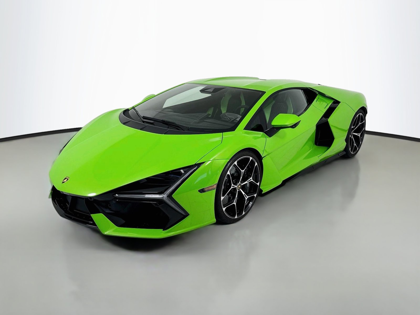 Used 2024 Lamborghini Revuelto AWD/4WD image 3