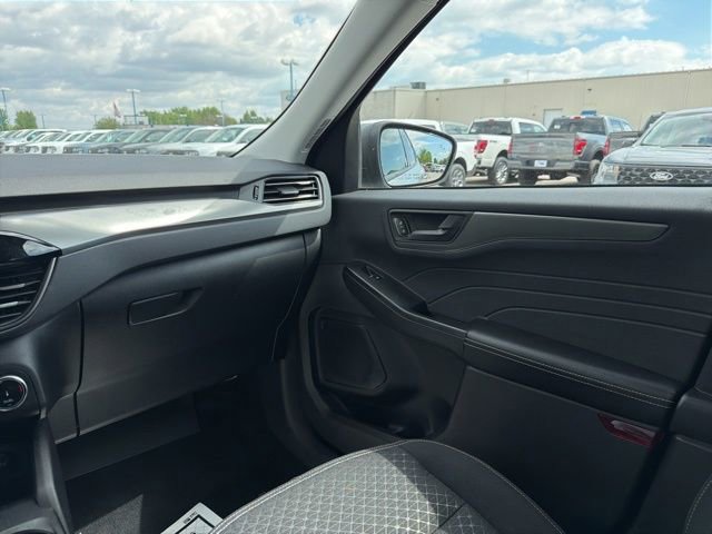 Certified 2023 Ford Escape Active AWD/4WD image 19