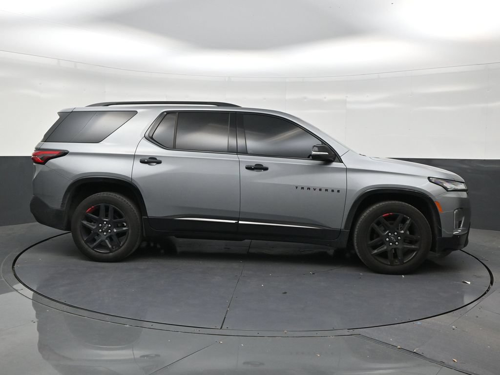 Used 2023 Chevrolet Traverse Premier w/ Redline Edition FWD image 6