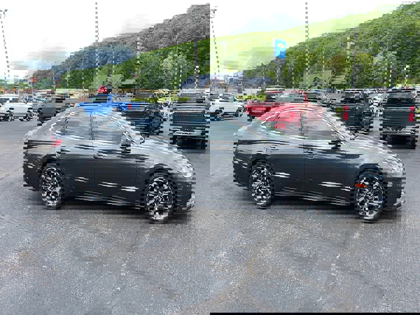 Used 2021 Hyundai Sonata SEL Plus w/ Tech Package video 4