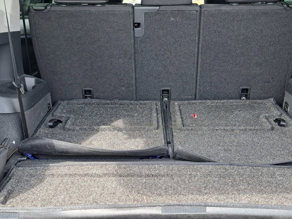 Used 2024 Volkswagen Tiguan S w/ MDO Package, Three-Row FWD image 25