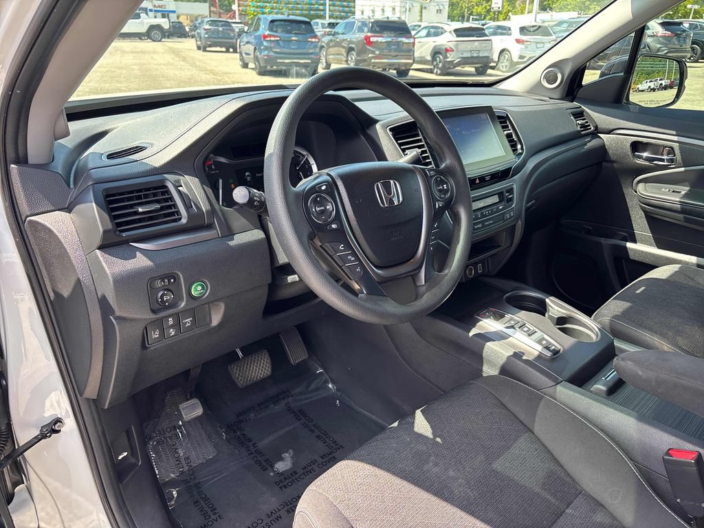 Used 2021 Honda Ridgeline Sport image 11