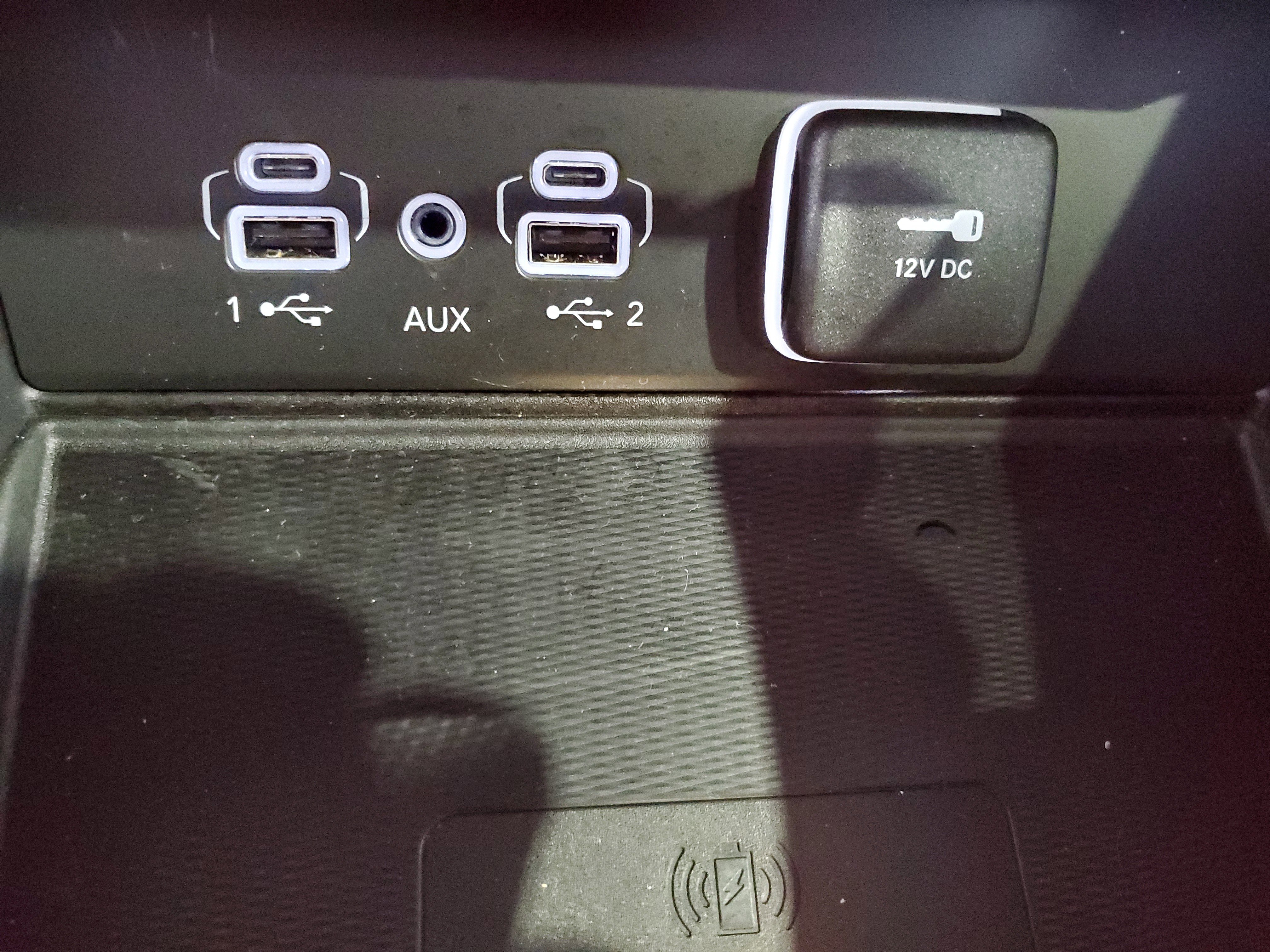 Used 2023 Jeep Grand Cherokee Altitude AWD/4WD image 29