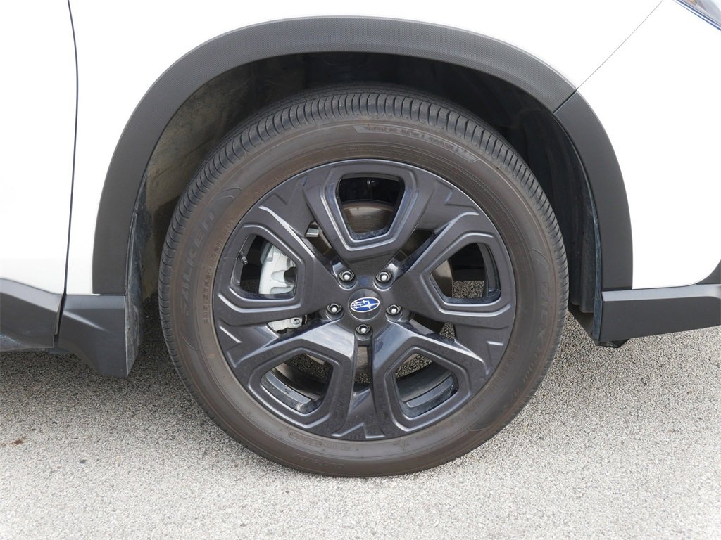 Certified 2025 Subaru Ascent Bronze Edition w/ Popular Package #2 image 9