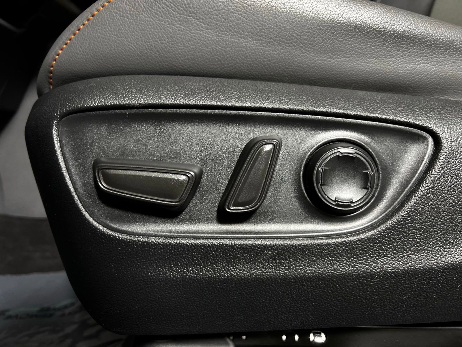 Certified 2024 Toyota Sienna XSE image 14