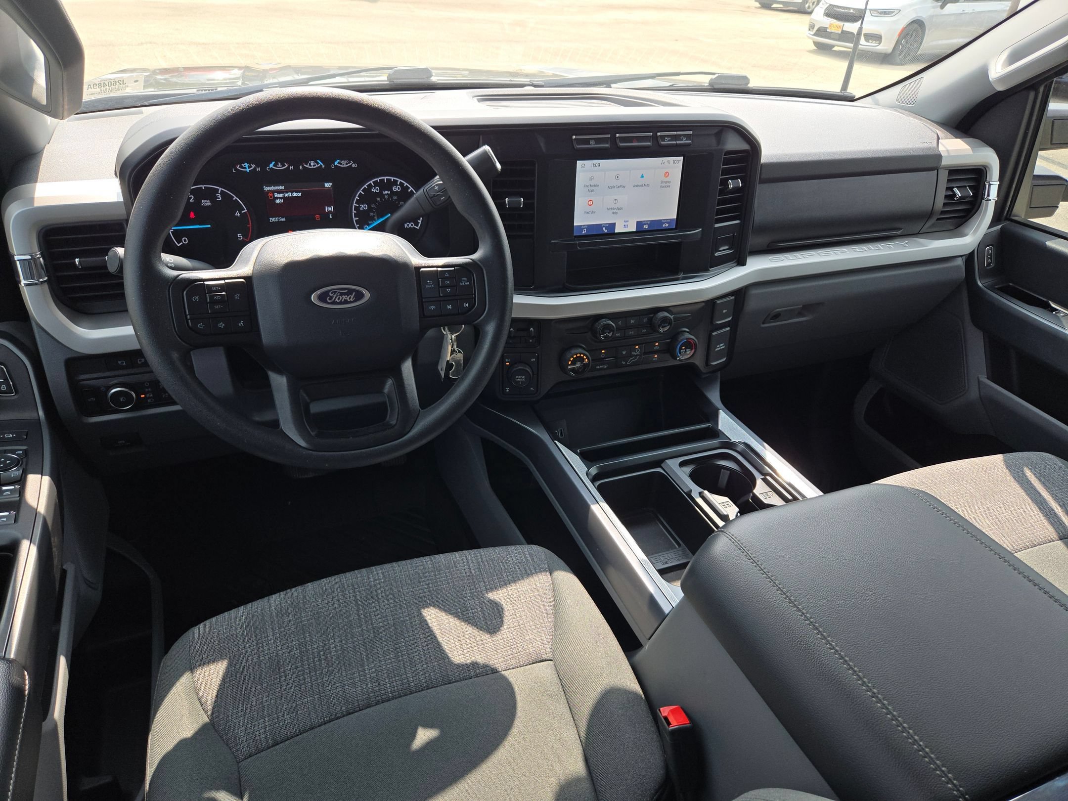 Used 2024 Ford F350 XLT AWD/4WD image 16