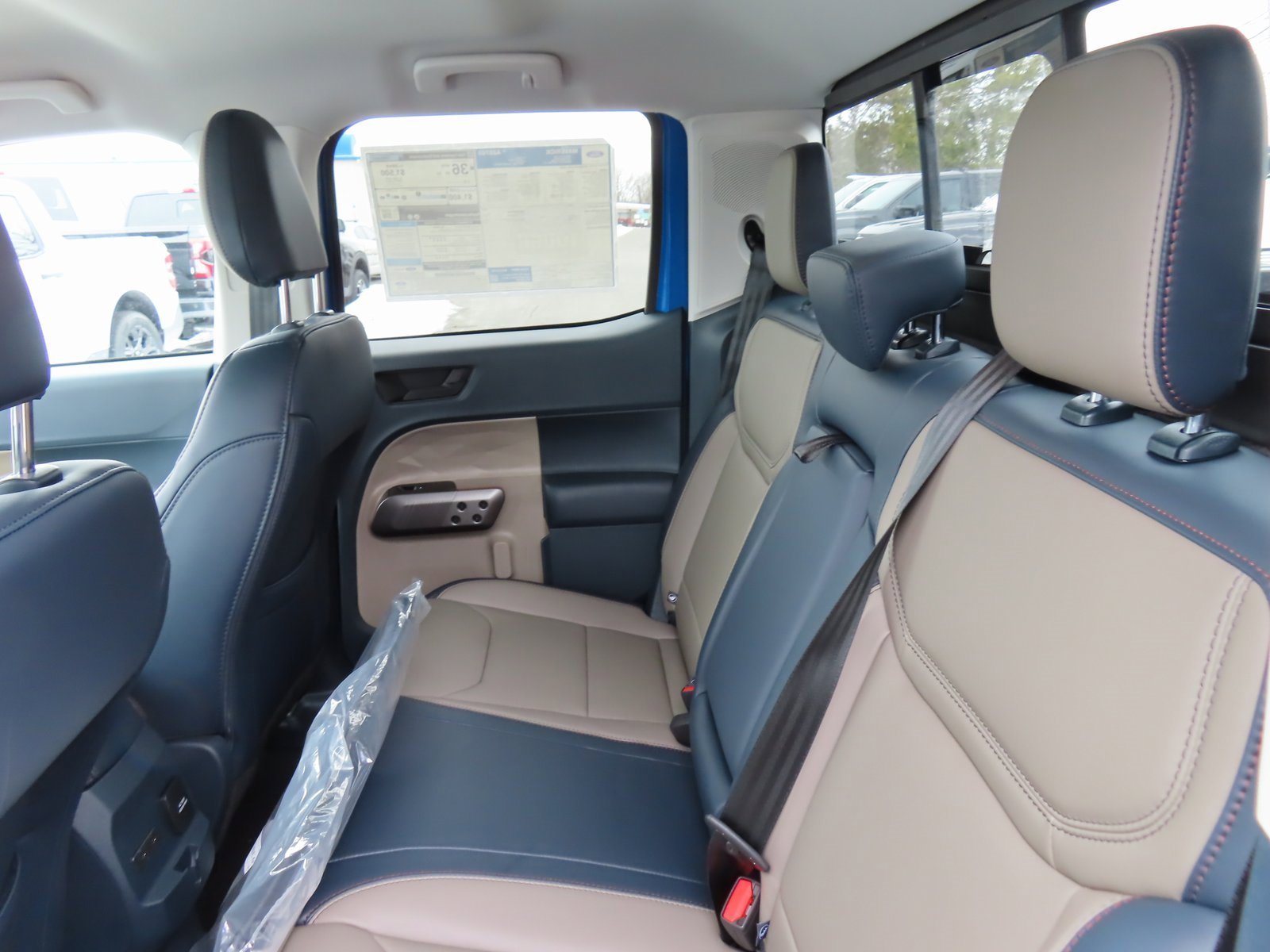 New 2026 Ford Maverick Lariat image 17