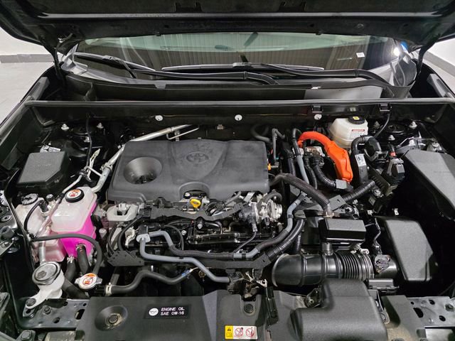 Used 2023 Toyota RAV4 XLE Premium image 27