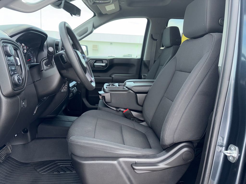 Used 2021 Chevrolet Silverado 1500 Custom Trail Boss w/ Safety Confidence Package AWD/4WD image 11