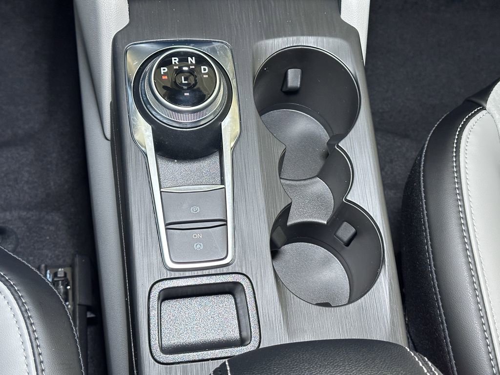 New 2026 Ford Escape SE image 27