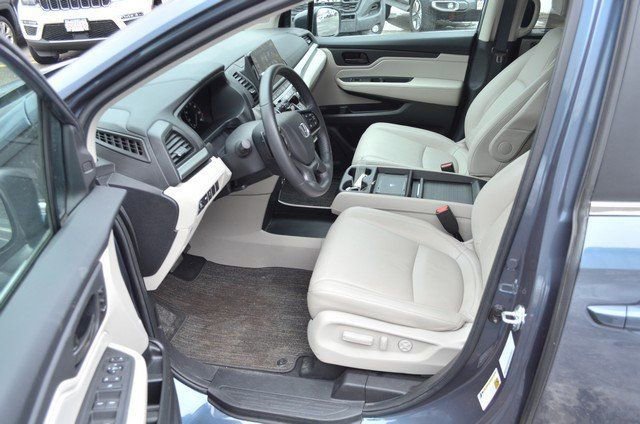 Used 2025 Honda Odyssey EX-L image 17