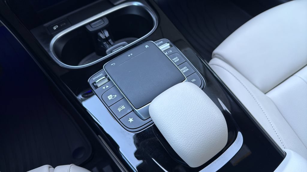 Used 2022 Mercedes-Benz CLA 250 image 18