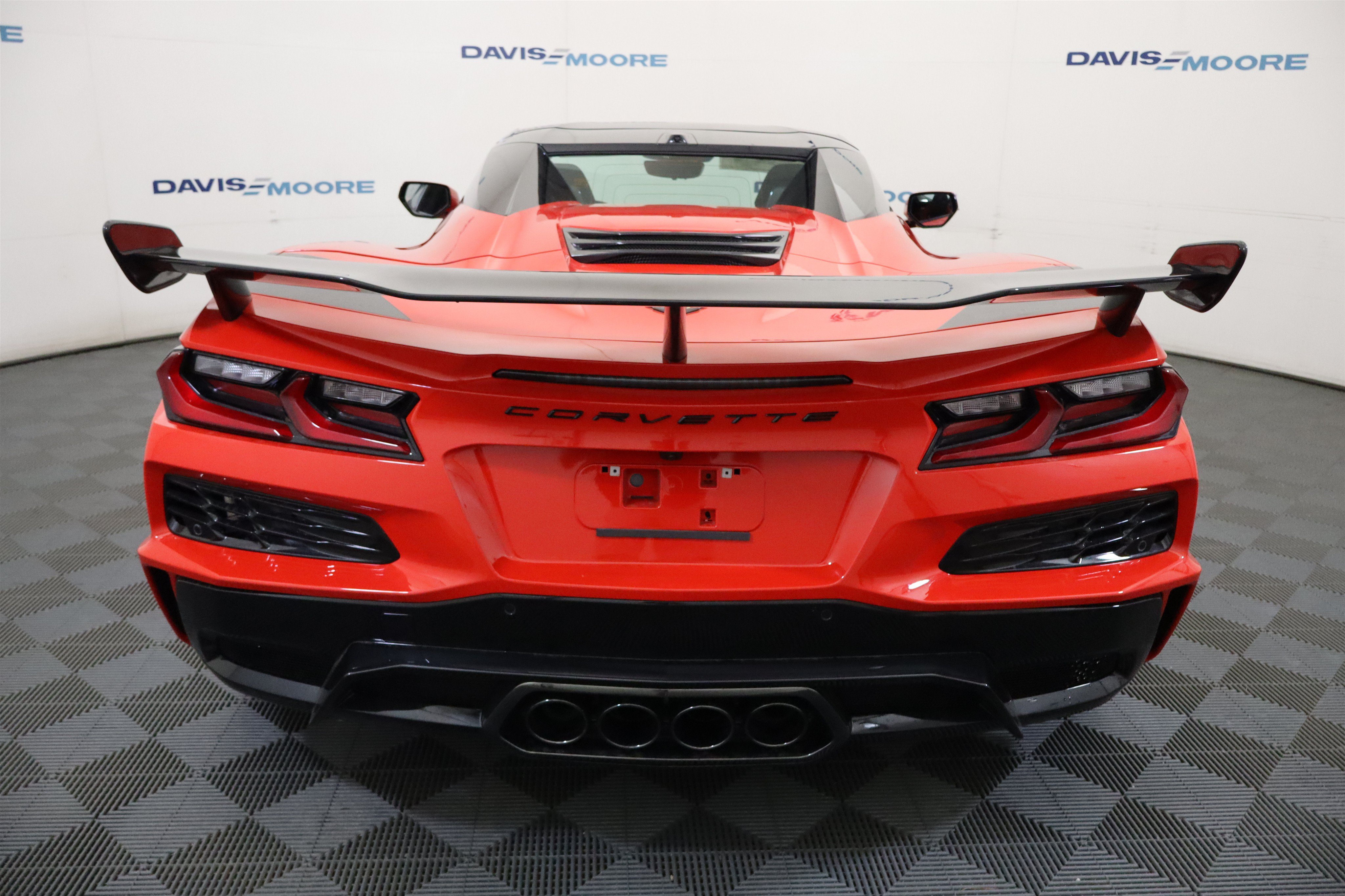 New 2027 Chevrolet Corvette Z06 w/ Stealth Interior Trim Package RWD image 8