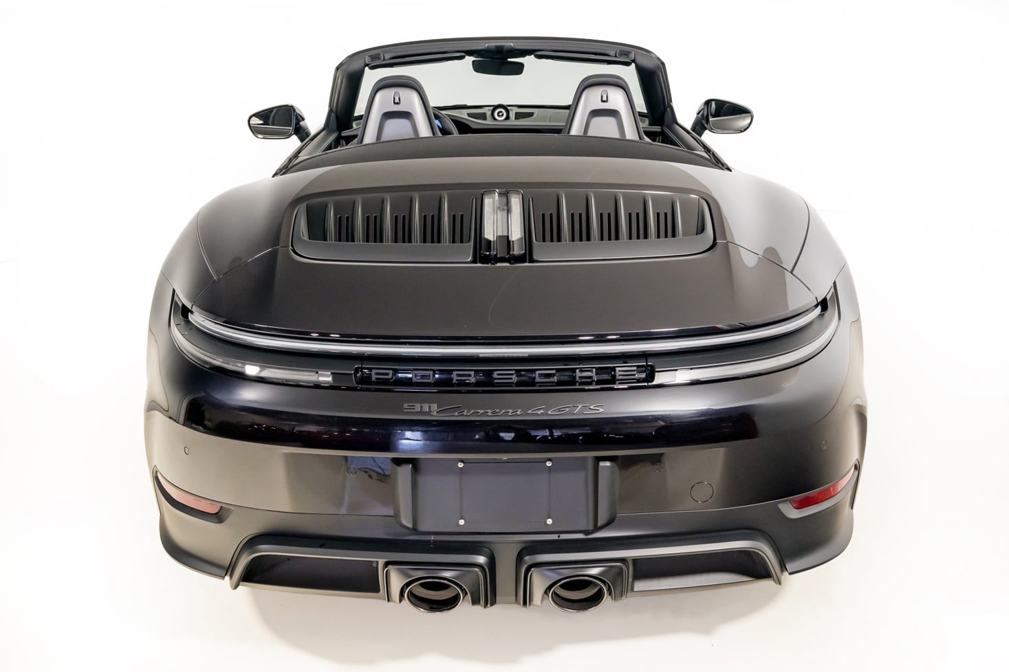 Used 2026 Porsche 911 Carrera 4 GTS AWD/4WD image 17