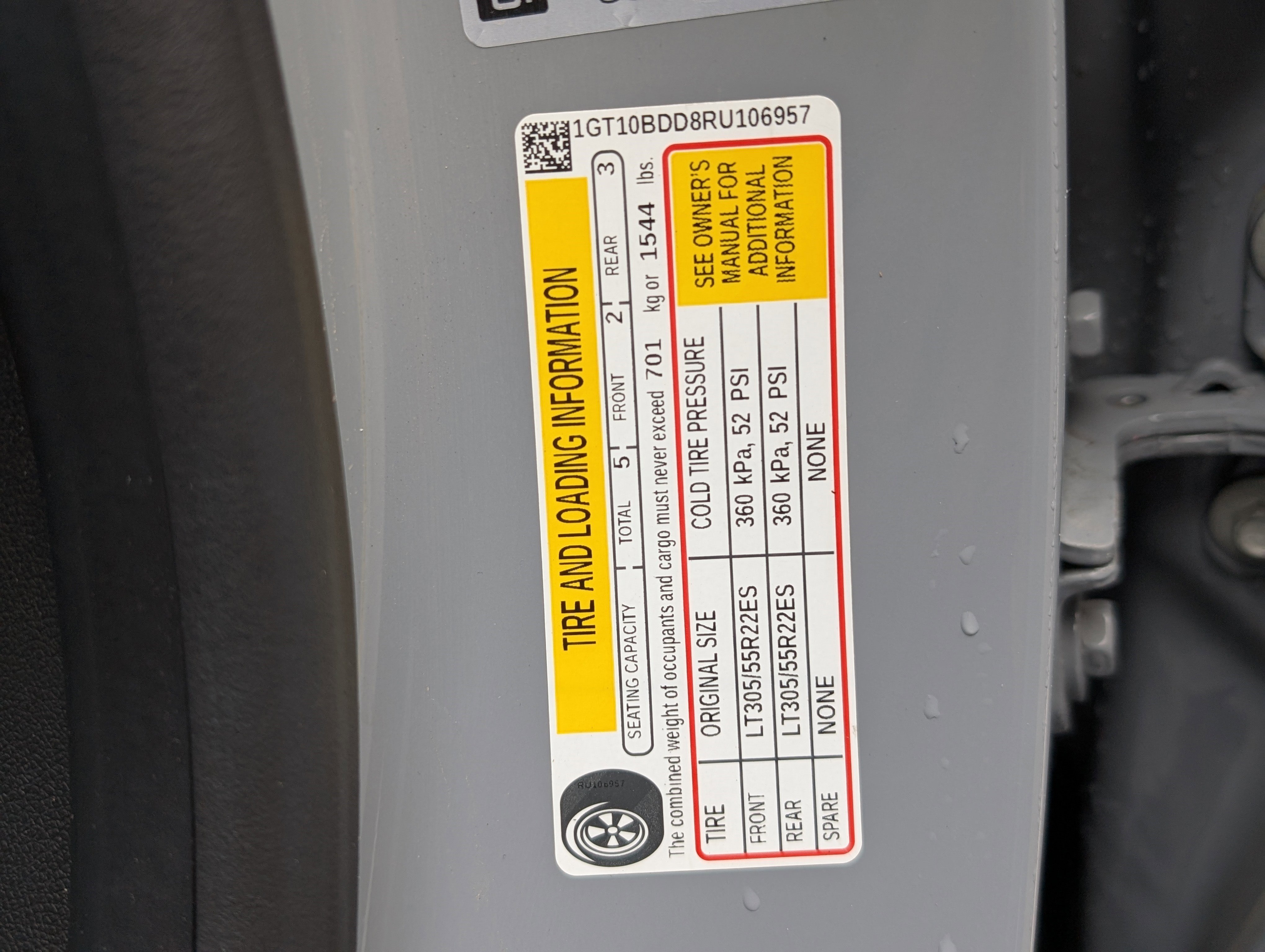 Used 2024 GMC Hummer EV 2X w/ LPO, Illumination Package image 39