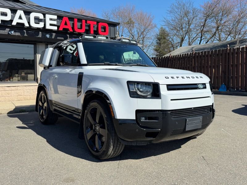 Used 2023 Land Rover Defender 90 V8 image 3