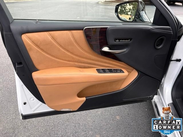 Used 2021 Lexus LS 500 w/ Interior Upgrade Package RWD image 28