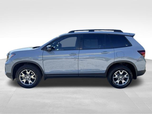 Used 2023 Honda Passport TrailSport image 4