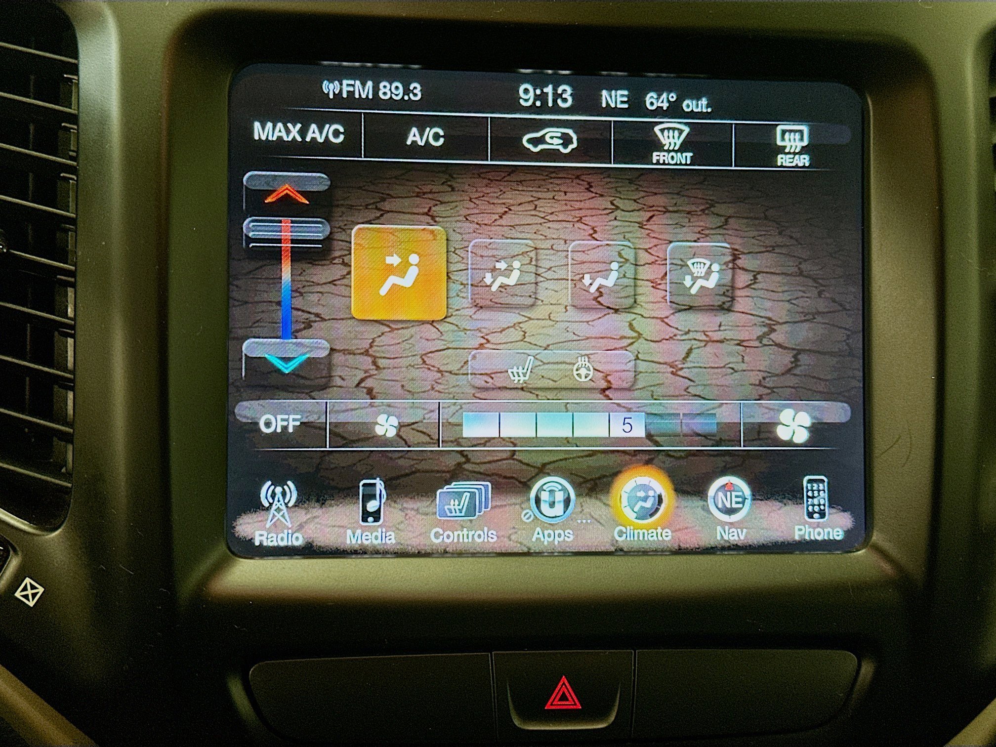 Used 2017 Jeep Cherokee Latitude w/ True North Edition AWD/4WD image 24