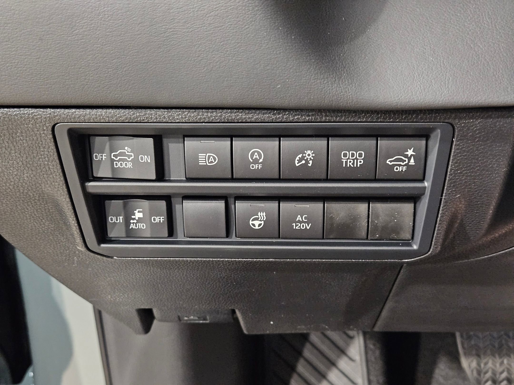 New 2026 Toyota Tundra Platinum image 14