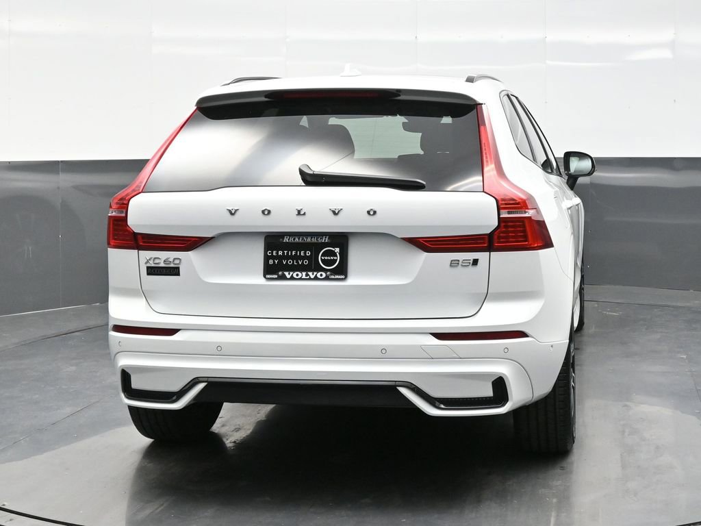 Used 2025 Volvo XC60 B5 Plus image 6
