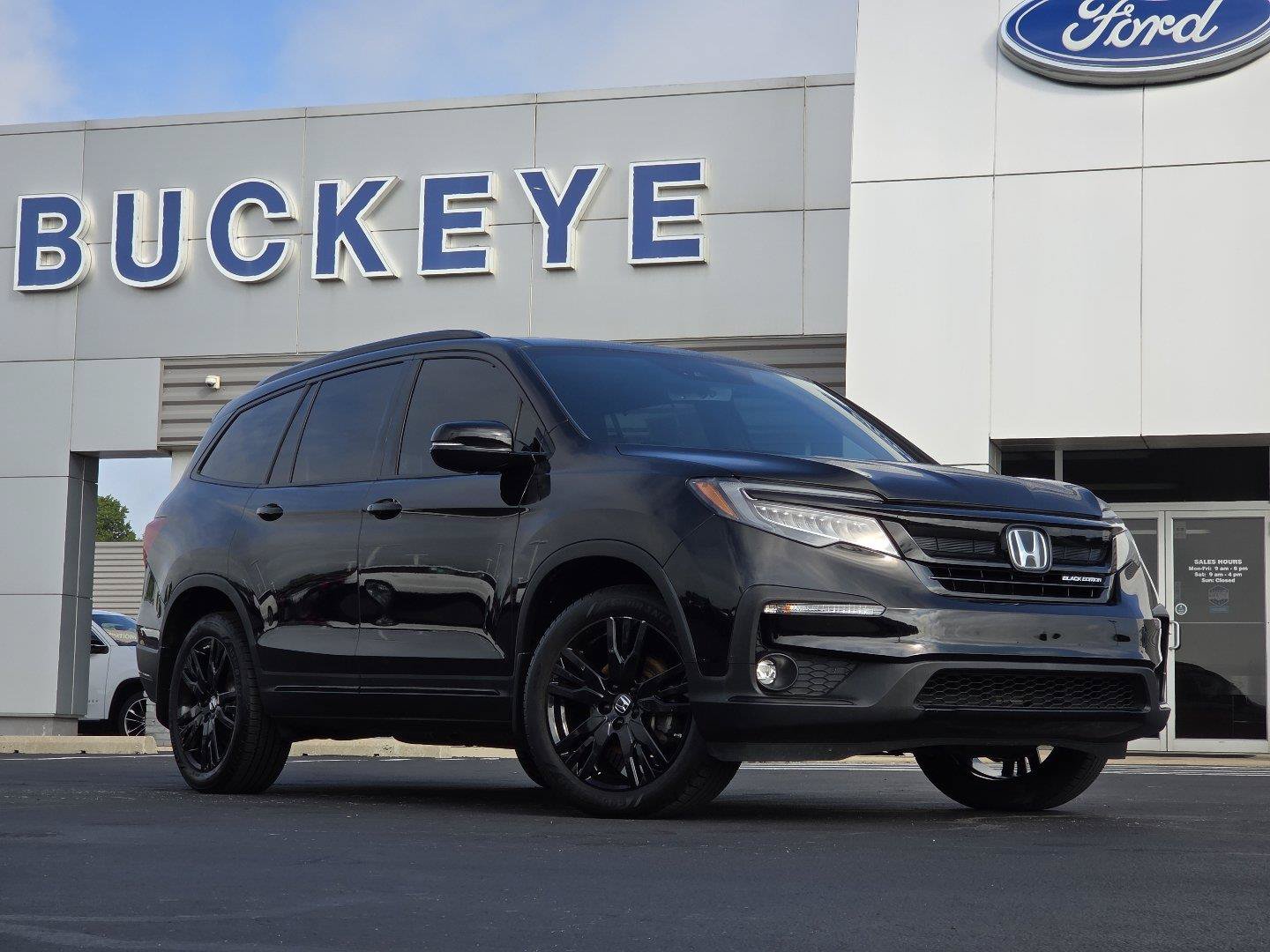 Used 2021 Honda Pilot Black Edition image 2