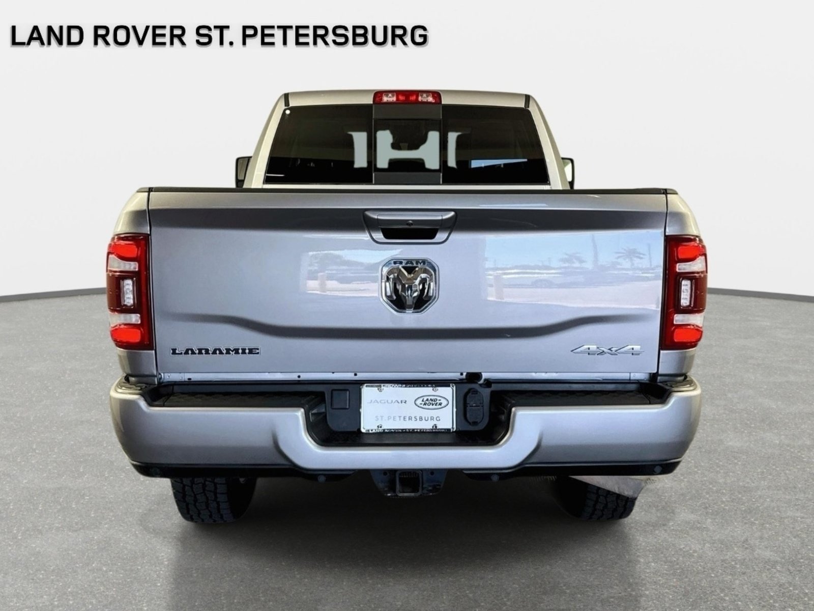 Used 2024 RAM 2500 Laramie w/ Safety Group AWD/4WD image 6