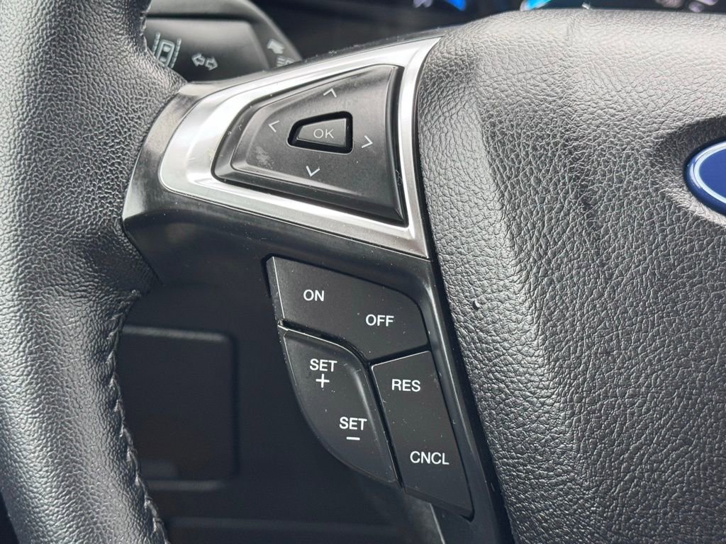 Used 2023 Ford Edge SEL w/ Convenience Package image 8