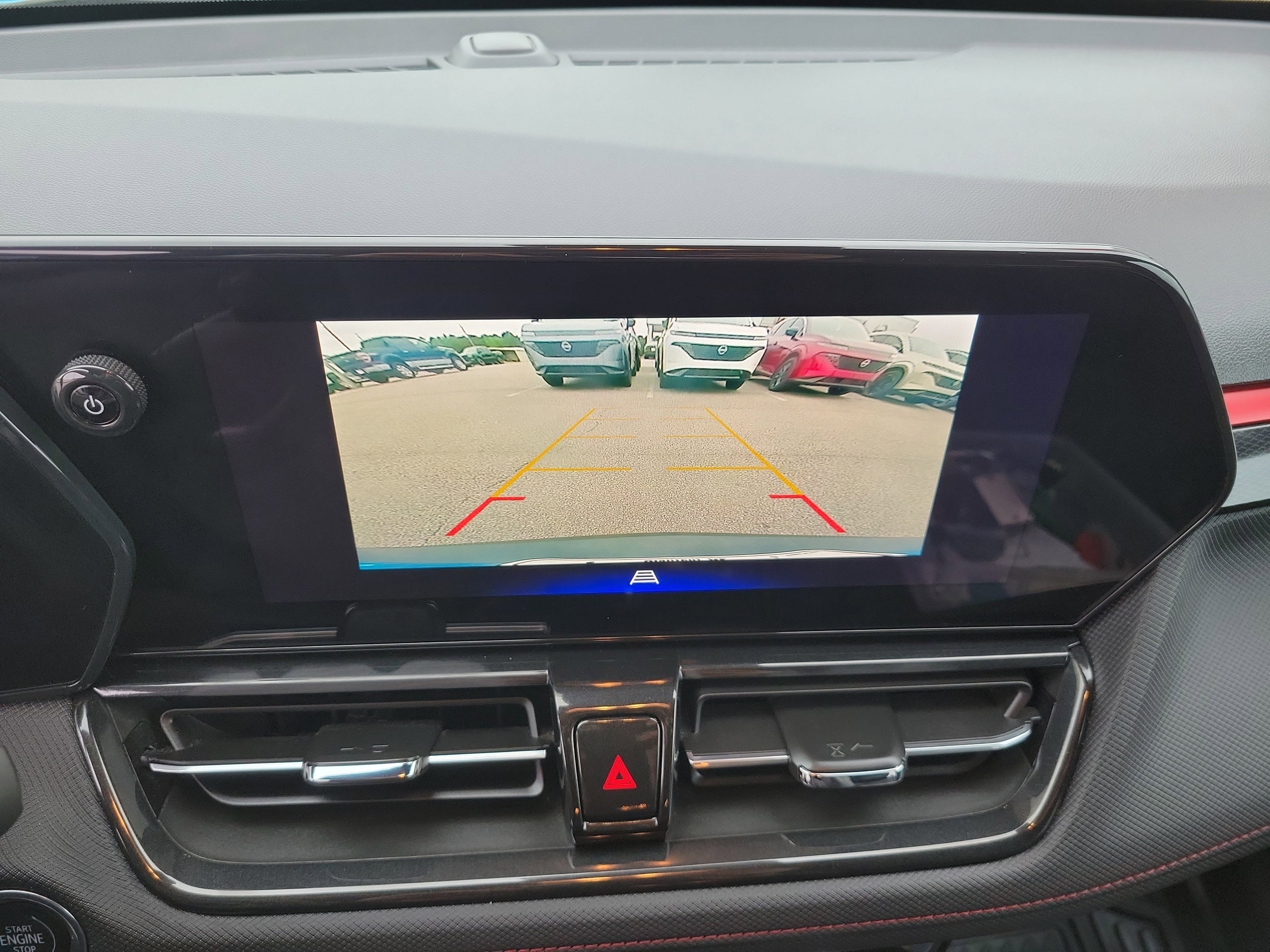 Used 2025 Chevrolet TrailBlazer RS w/ Convenience Package FWD image 16