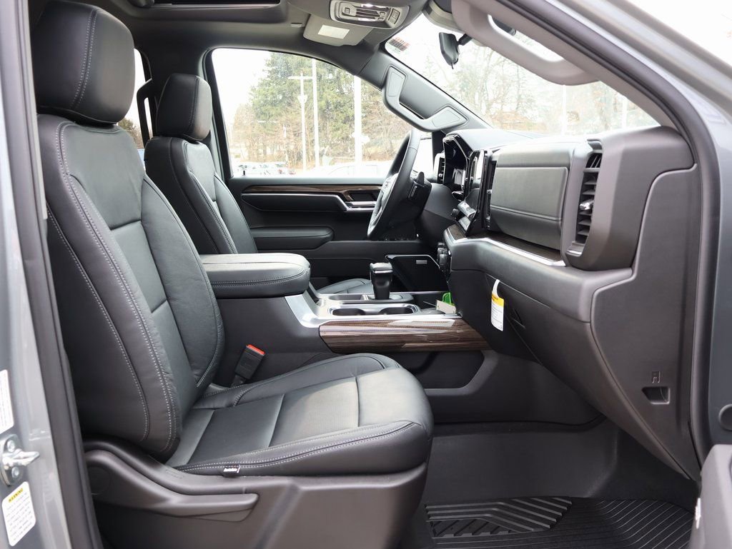 New 2026 Chevrolet Silverado 1500 RST image 41