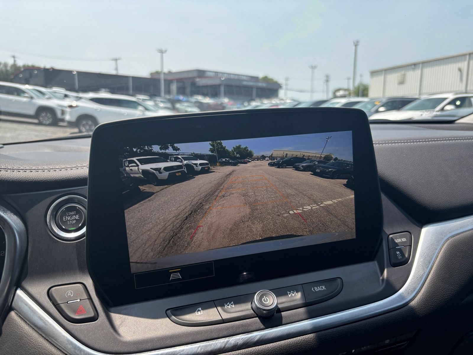 Used 2025 Chevrolet Blazer LT FWD image 20