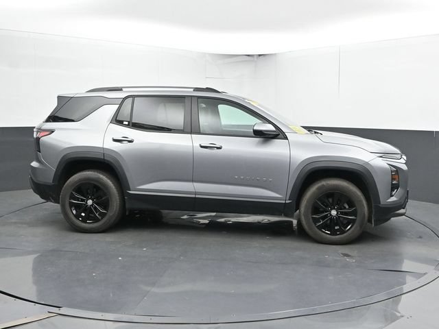 Used 2025 Chevrolet Equinox LT w/ Convenience Package II AWD/4WD image 4