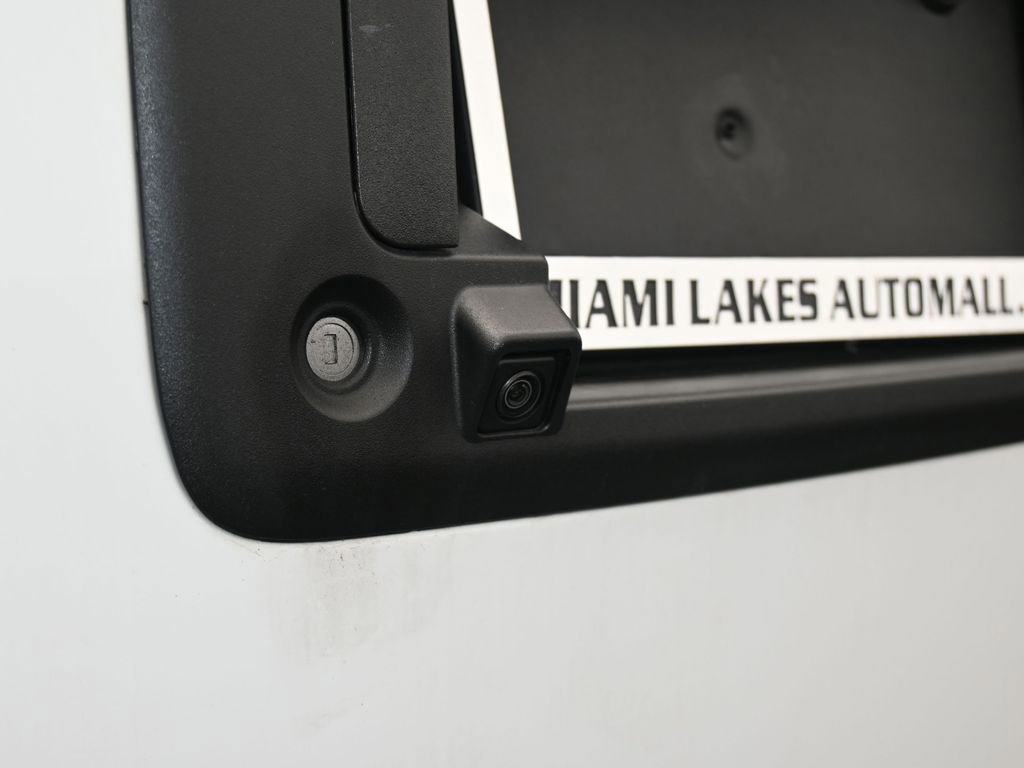 New 2025 Chevrolet Express 3500 Extended w/ Driver Convenience Package RWD image 27