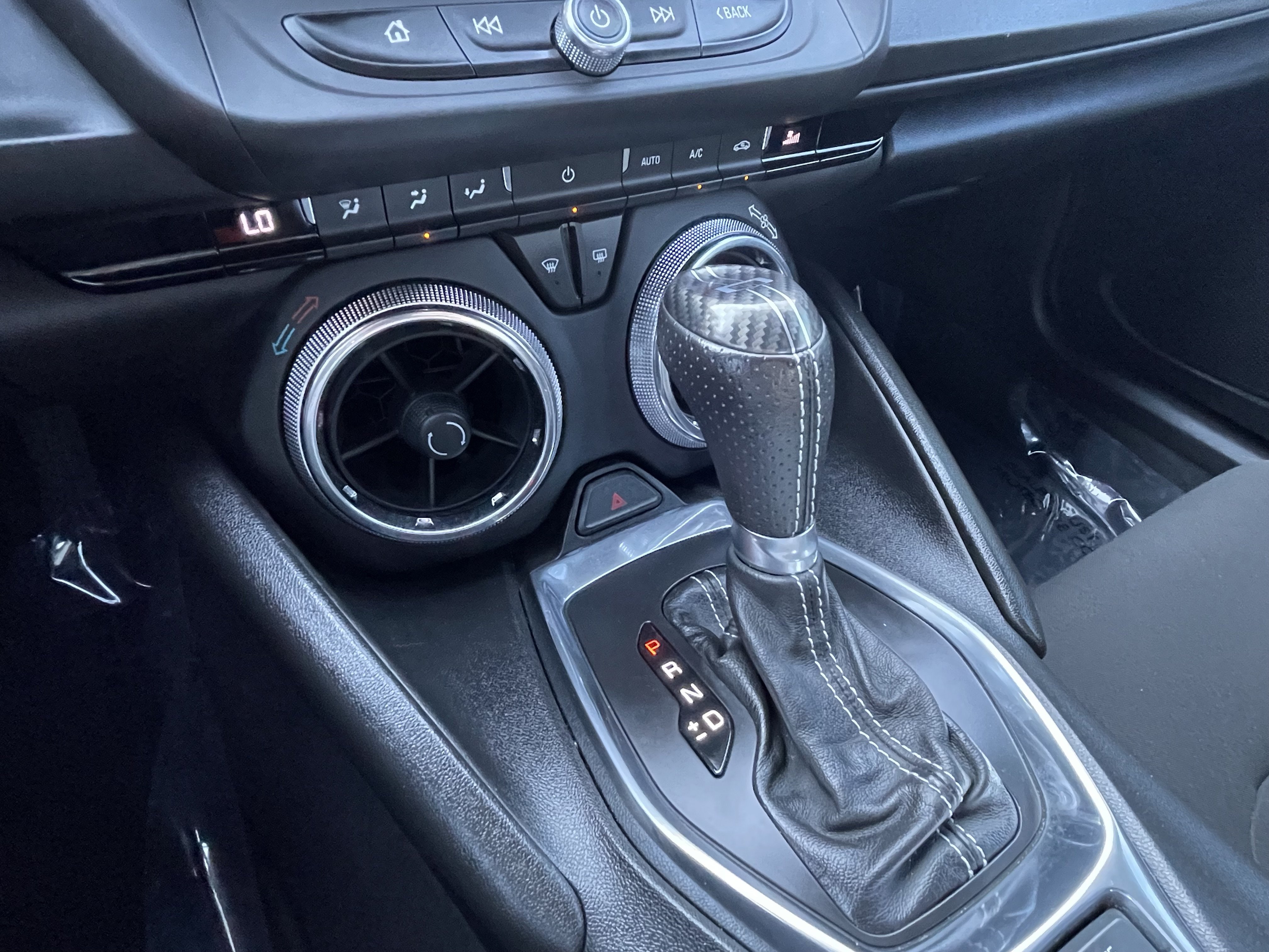 Certified 2019 Chevrolet Camaro SS w/ Black Appearance Package RWD image 20