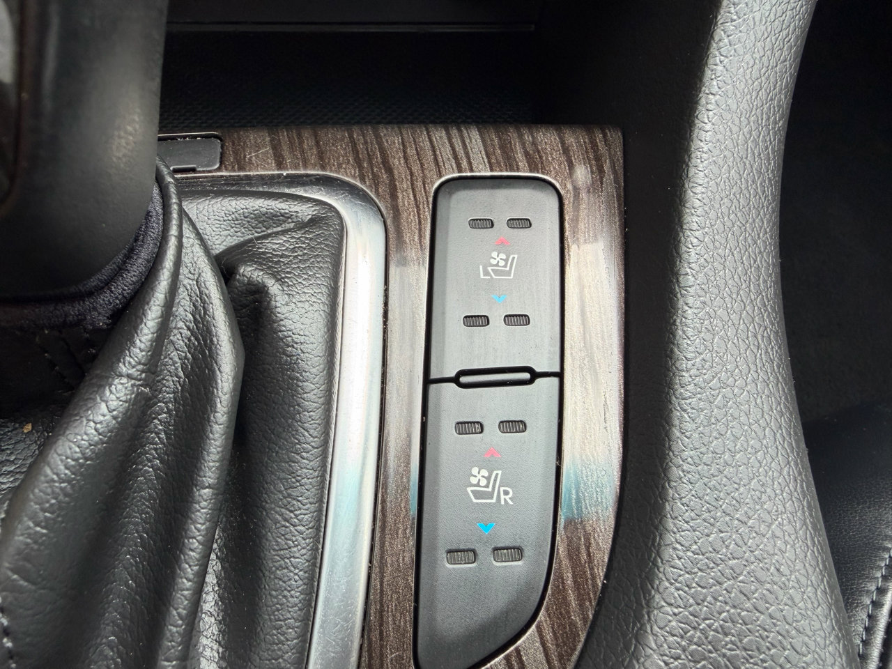 Used 2013 Kia Optima SX w/ Chrome Limited Pkg image 43