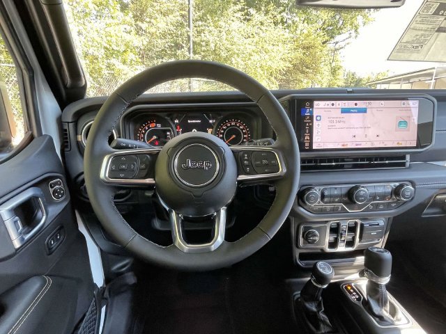 New 2027 Jeep Wrangler Unlimited Sahara AWD/4WD image 13