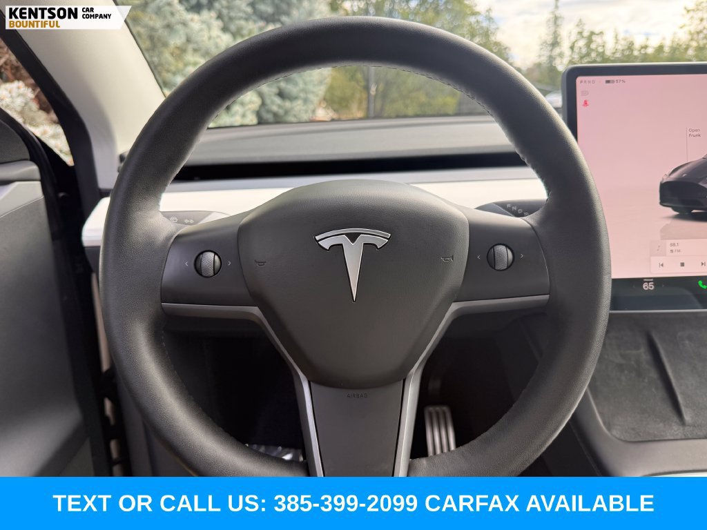 Used 2023 Tesla Model Y Performance AWD/4WD image 14