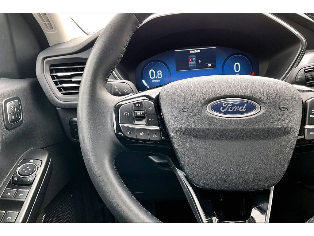 Used 2024 Ford Escape Platinum AWD/4WD image 24