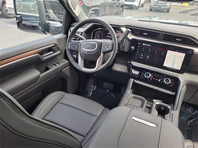 New 2025 GMC Sierra 2500 Denali w/ Denali Reserve Package image 9