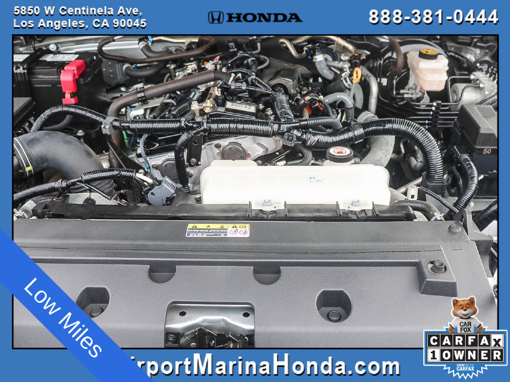 Used 2024 Toyota Tacoma TRD Off-Road AWD/4WD image 12